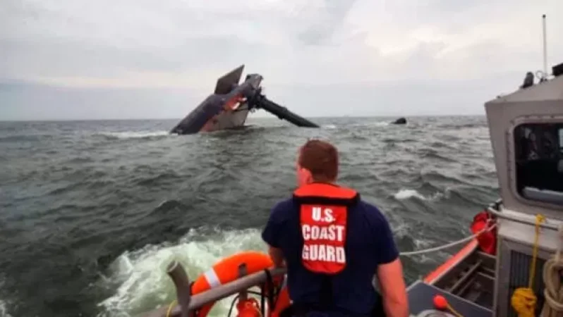 Նավի շրջվելու հետևանքով 5 մարդ է զոհվել. կա 8 անհետ կորած. ՌԻԱ Նովոստի