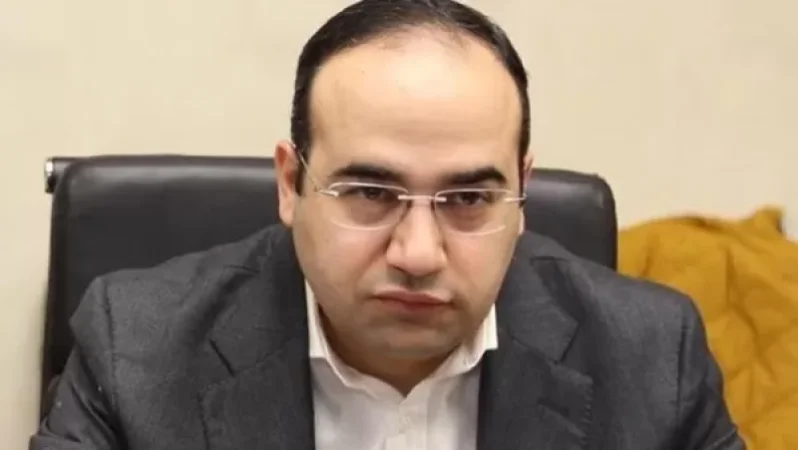 «Իմ քայլը»-ից Դավիթ Խաչատրյանն ավագանու անդամի լիազորությունները դադարեցնելու դիմում է ներկայացրել