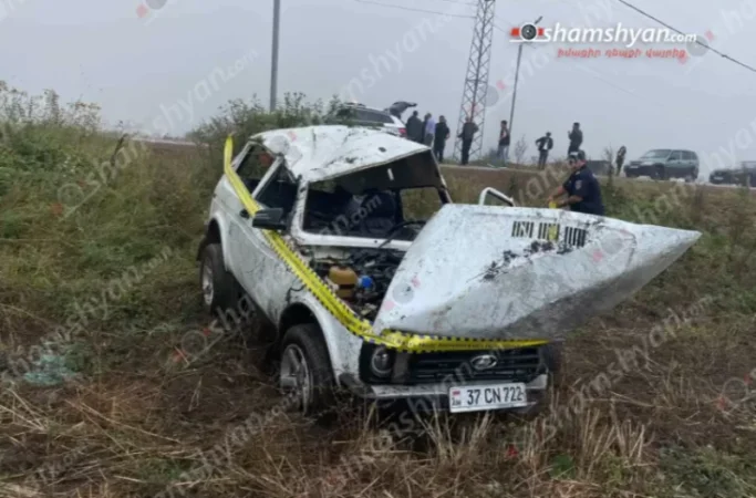 23-ամյա վարորդը գլորվելով հայտնվել է դաշտում․ ուղևորներից 2-ը անչափահասներ են