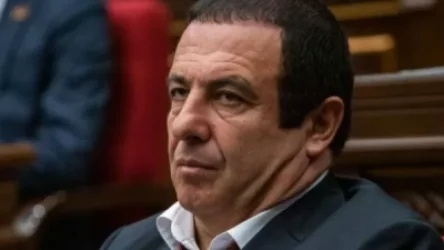 Ստեղծված պատերազմական իրավիճակում ներքաղաքական բոլոր հարցերը դառնում են այլևս երկրորդական․ Ծառուկյանի հանձնարարականը թիմակիցներին