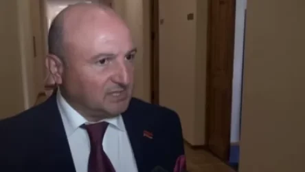 Հսկայական գումարներ ծախսեցին, կերան, դրա համար էլ ջրահեռացումները լավ չեն աշխատում. Վարդան Ղուկասյանը խոսել է Գյումրու ջրհեղեղի մասին