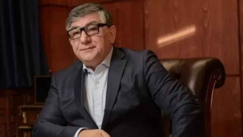 Խաչատուր Սուքիասյանը դատի է տվել Սպարտակ Սեյրանյանին և 6 լրատվամիջոցի