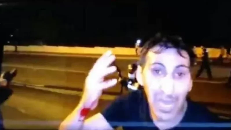 «Պատերազմ պահանջող ադրբեջանցի ցուցարարը նվնվում է ձեռքի «վավայից»». Աշոտ Սարգսյան