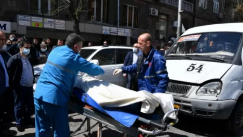 Երթուղայինում տեղի ունեցած սպանության դեպքով 57-ամյա տղամարդը կալանավորվել է․ ՔԿ