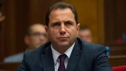 Դավիթ Տոնոյանը կապ է հաստատել ԵԱՀԿ գործող նախագահի անձնական ներկայացուցիչ Անջեյ Կասպրշչիկի հետ