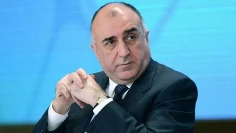 «Աստծո սիրուն, դադարեցրեք». Մամեդյարովը` լրագրողներին