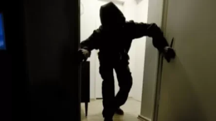 Որդին նկուղից 10 մլն դրամ եւ 4.500 դոլար է գողացել. մանրամասներ