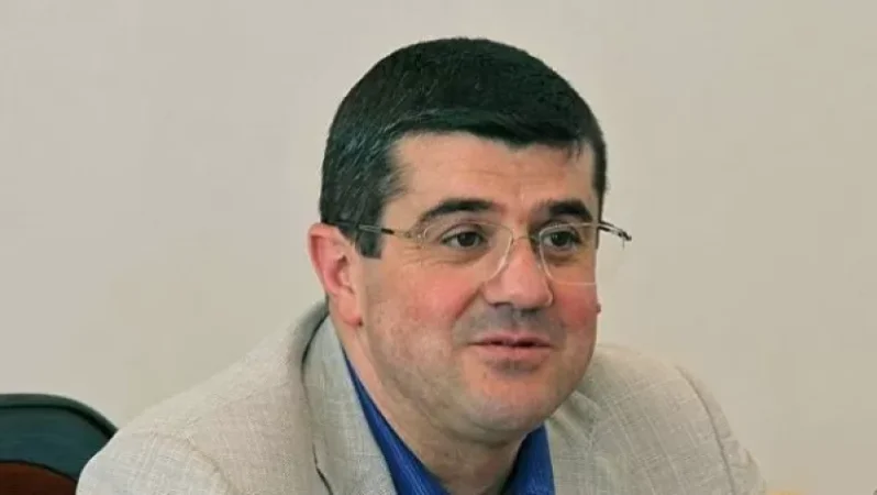 Արայիկ Հարությունյանը որոշել է Մոսկվայում «հաճելին օգտակարի հետ զուգակցել». «Հրապարակ»