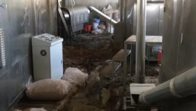 Երևանի Սևանի փողոցի թիվ 86/1 հասցեում՝ «Դարոյնք» ՍՊԸ-ի տարածքում հրդեհ է բռնկվել