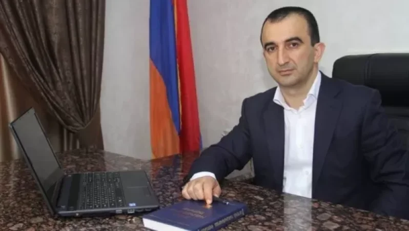 Կեղծ օրակարգ է․ Քոչարյանը հա՛մ ուզում էր Մեղրին տալ, հա՛մ գազամո՞ւղ էր անցկացնում․ Մեղրիի քաղաքապետ․ «Հրապարակ»