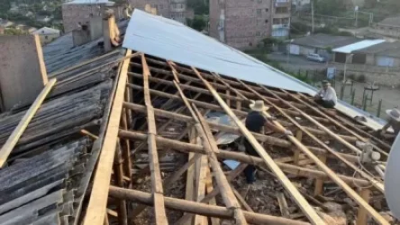 Սահմանամերձ Նոյեմբերյանում սկսվել են բազմաբնակարան շենքի տանիքի վերնորոգման աշխատանքները․ Սիփան Փաշինյան