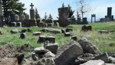 Գավառում անհայտ անձինք գերեզման են քանդել եւ նոր հուղարկավորություն կատարել