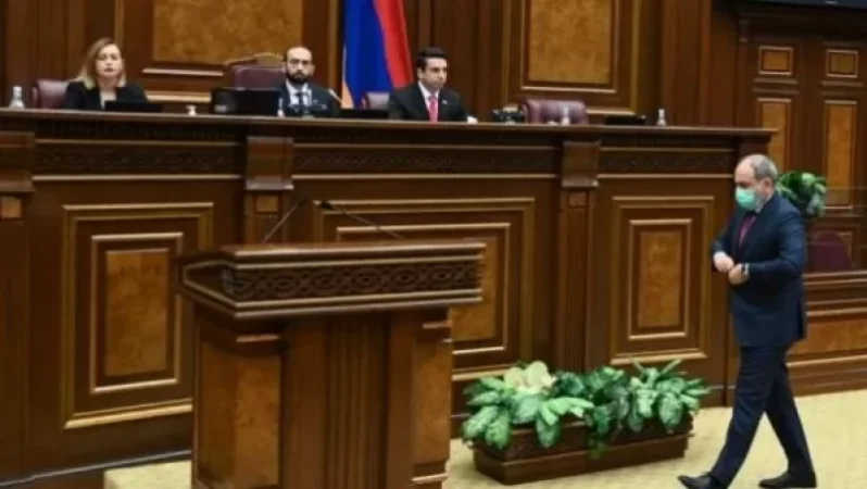 ԱԺ-ն Նիկոլ Փաշինյանին չընտրեց վարչապետի պաշտոնում՝ արտահերթ ընտրությունների անցկացման նպատակով