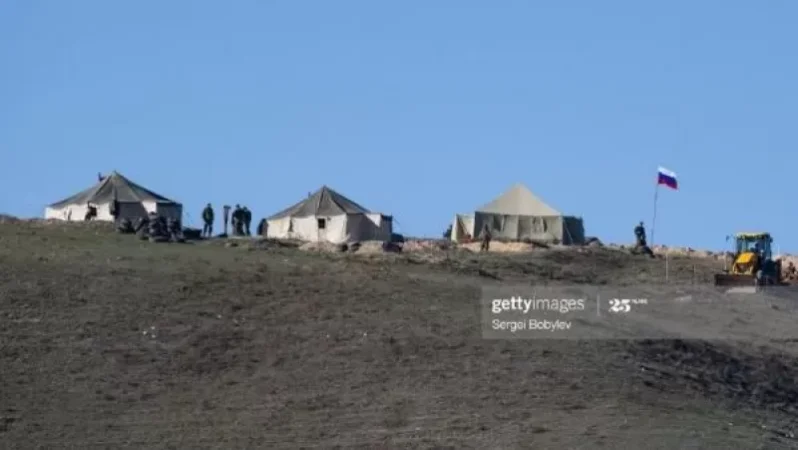 Սոցիալական ցանցերում հայտնվել են Հայաստանի և Արցախի սահմանին գտնվող ռուսական դաշտային ճամբարի լուսանկարները