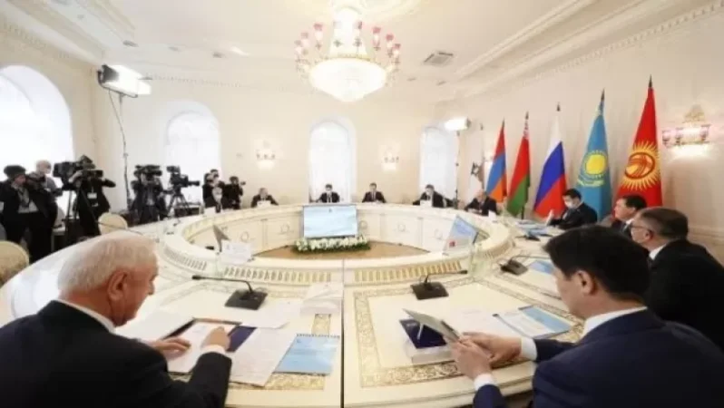 Փաշինյանը մասնակցել է ԵԱՏՄ միջկառավարական խորհրդի նիստի նեղ կազմով հանդիպմանը