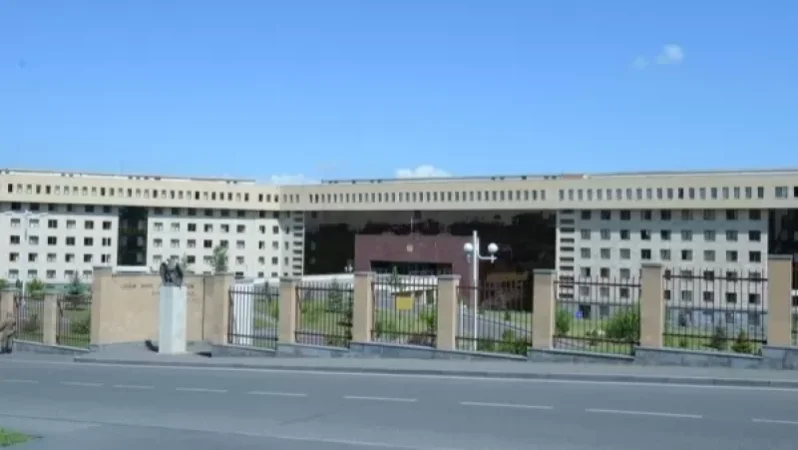 Երեկ ադրբեջանական կողմից քաղաքացիական հագուստով 8-10 անձ անցել են միջդիրքային տարածք. ՊՆ