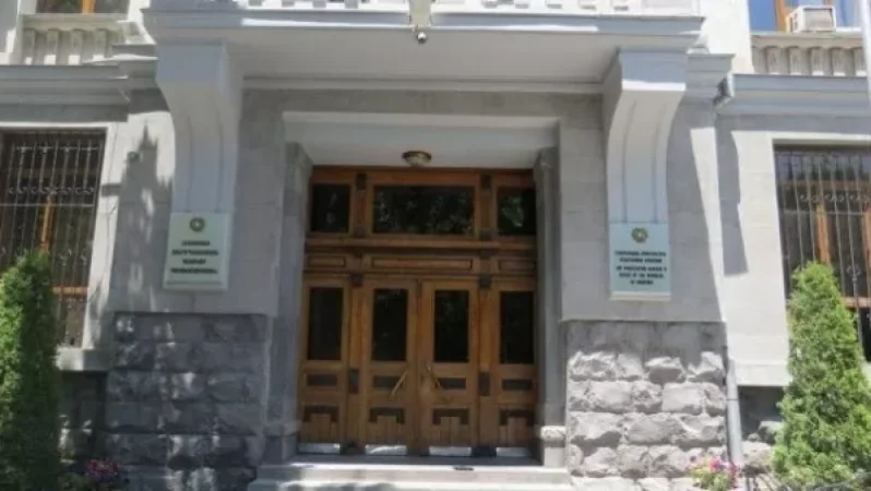 Ամոթ զգացեք․ դատախազության առջև կայացավ բողոքի ակցիա