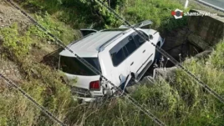 Ավտովթար Լոռու մարզում. 35-ամյա վարորդը Lexus-ով հայտնվել է ձորում եղած սելավատարում