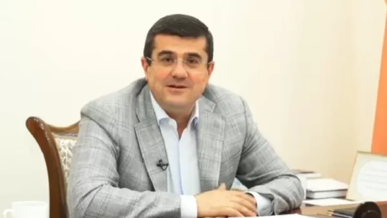 Ռուսաստանից Արցախ է բերվել «Սպուտնիկ V» պատվաստանյութի 15.000 չափաբաժին. Արայիկ Հարությունյան