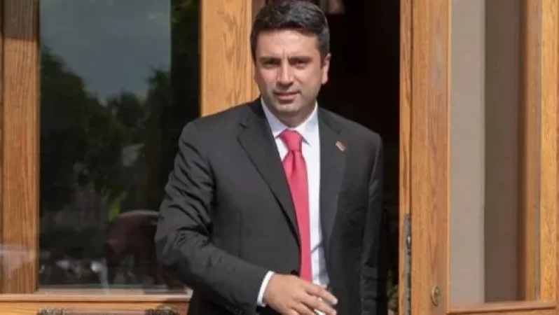 Առաջարկում եմ վիրավորանքի համար նախկին 1 մլն դրամը դարձնել 5, զրպարտության 2 մլն-ը՝ մինչև 10 մլն դրամ. Սիմոնյան