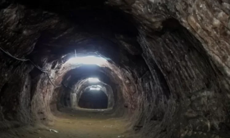 Արտակարգ դրություն՝ Աղի հանքում