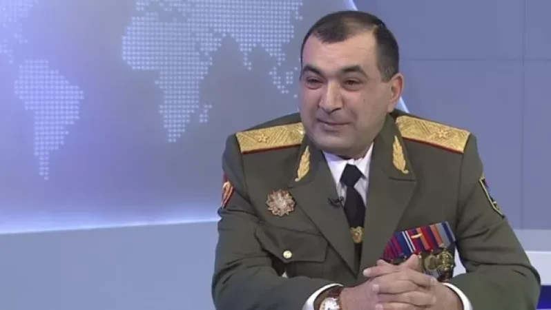 Ամեն ապուշի ասածին ես չեմ արձագանքելու. Գեներալ-լեյտենանտ Տիրան Խաչատրյանը՝ Փաշինյանի հայտարարության մասին