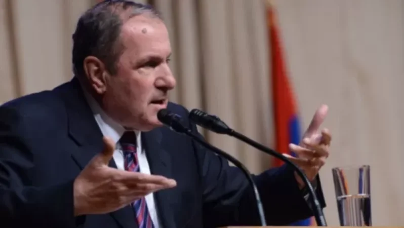 «Լավատես չեմ, որ ընտրությունները հաշտ կանցնեն. կենաց-մահու խնդիր է». Տեր–Պետրոսյան