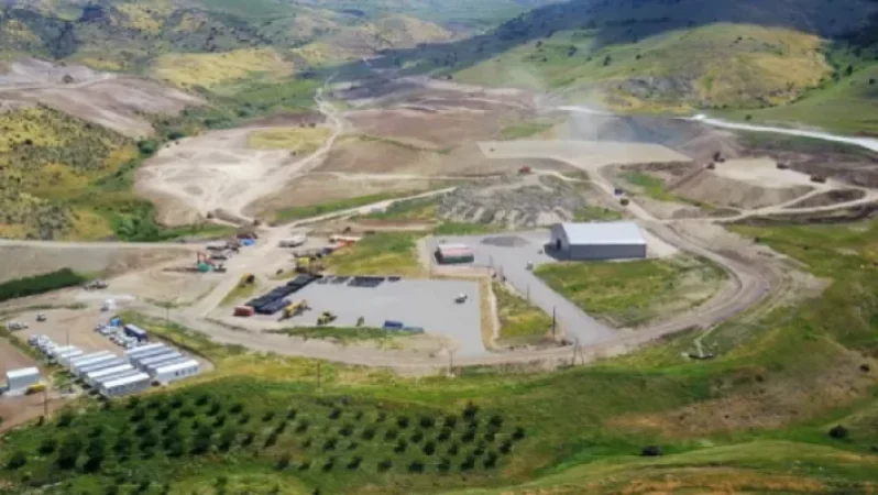 Հայաստանը շահելու ա առողջությո՛ւն, բնությո՛ւն, դրա դիմաց վճարելու ա ՈՉԻՆՉ․ Սուրեն Սահակյան