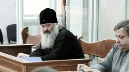 Կիևի դատարանը տնային կալանք է կիրառել եկեղեցու բարձրաստիճան սպասավորի նկատմամբ