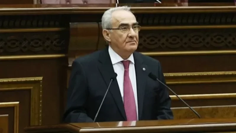 Մահացել է Գալուստ Սահակյանը