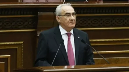 Մահացել է Գալուստ Սահակյանը