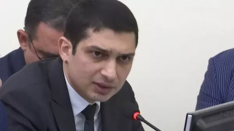 Գեղամ Վարդանյանն ազատվել է պաշտոնից