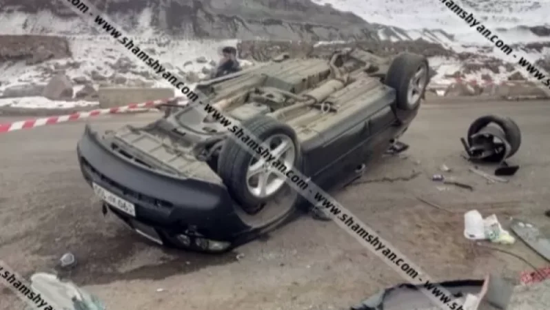 Խոշոր վթար Շիրակի մարզում. մեքենան գլխիվայր շրջվել է. կան վիրավորներ