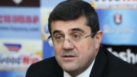 Արայիկ Հարությունյանի հրաժարականը պահանջողները «թայմաութ» են վերցրել. «Հրապարակ»