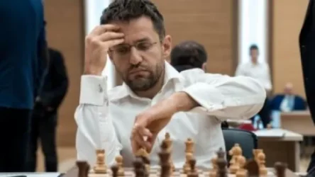 Արոնյանը հաղթեց աշխարհի չեմպիոնին և դուրս եկավ եզրափակիչ