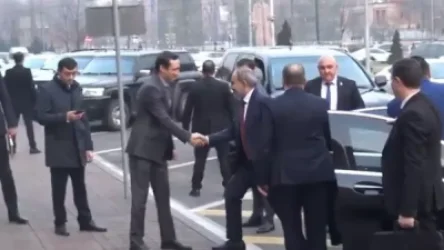 ՏԵՍԱՆՅՈՒԹ. Փաշինյանը ժամանեց Երևանի քաղաքապետարան