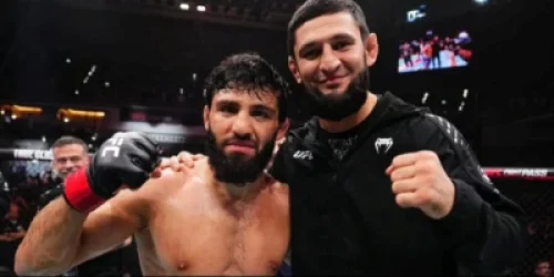 Խամզատ Չիմաևը Արման Ծառուկյանին թանկարժեք ժամացույց է նվիրել