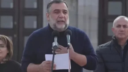 ՏԵՍԱՆՅՈՒԹ․ Երեք ճանապարհ կա, ես իմ որոշումը կայացրել եմ․ Վարդանյանը դիմեց արցախցիներին