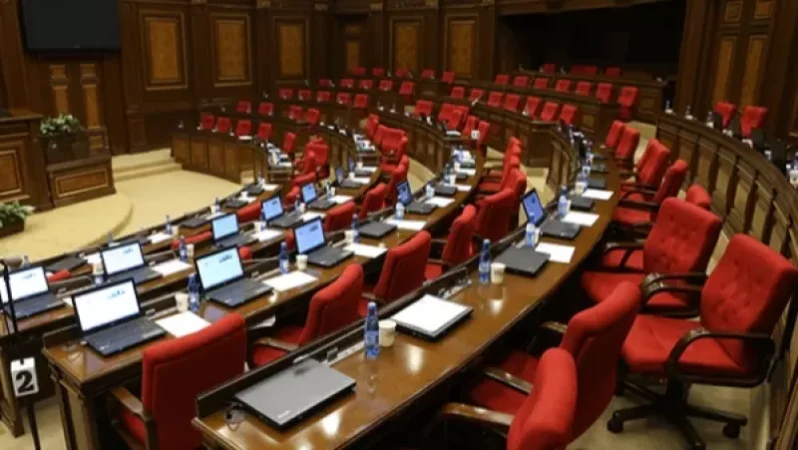 Ընտրությունների արդյունքների վիճարկման վերաբերյալ ՍԴ նիստը կշարունակվի վաղը