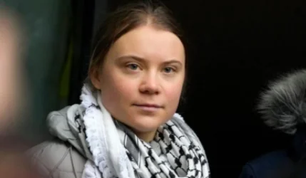 Գրետա Թունբերգին շատ դաժանորեն խոշտանգել են և ստիպել են համբուրել Իսրայելի դրոշը