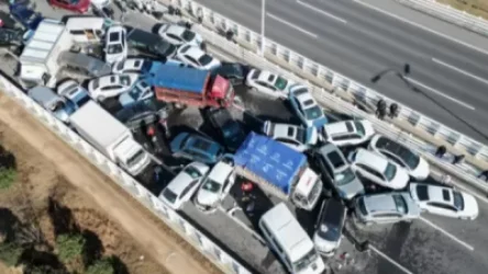 ՏԵՍԱՆՅՈՒԹ. «Երկհարկանի» վթար. Չինաստանում իրար են բախվել 200 ավտոմեքենաներ