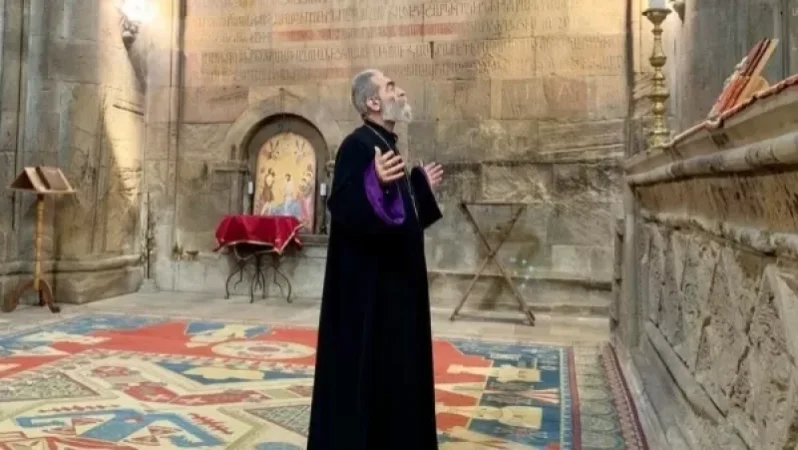 Պարգև Սրբազանը Արցախի թեմի առաջնորդի հետ այցելել է Գանձասարի վանք