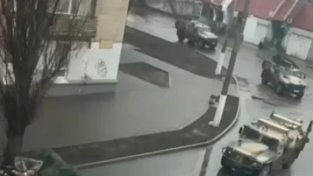 ՏԵՍԱՆՅՈՒԹ․ Ռուսական զինվորական տեխնիկան Մելիտոպոլի փողոցներում