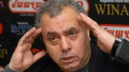 Նախագահը զբաղված զբոսաշրջությամբ ու անիմաստ հարցազրույցներով, Կառավարությունն էլ մի գլուխ խոսում է վակցինացիայից