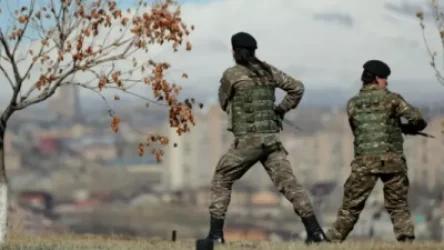 ՀՀ ՊՆ-ում քննարկվում է կանանց կամավոր հիմունքներով ԶՈՒ-ում ծառայելու հարցը