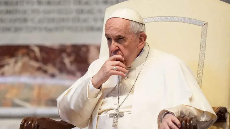 Հռոմի պապը վատառո՞ղջ է․ պոնտիֆիկոսի ջերմաստիճանը կտրուկ բարձրացել է