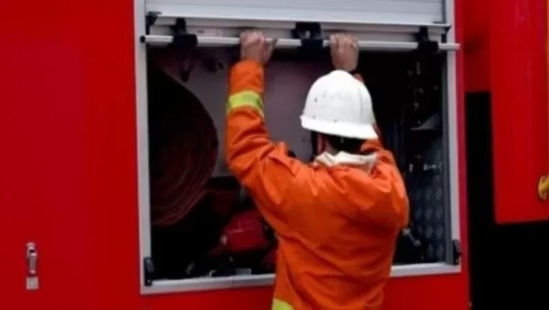 «Կարմիր բլուր» կոչվող կայարանում այրվում է չբեռնված շոգեքարշ