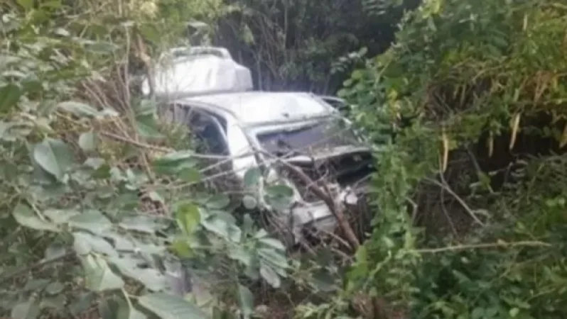 Երևան- Սևան ավտոճանապարհին մեքենան դուրս է եկել երթևեկելի հատվածից և սահել ձորը