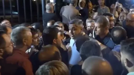 ՏԵՍԱՆՅՈՒԹ. Վանեցյանն եկավ Բաղրամյան պողոտա. իրավիճակը լարված է