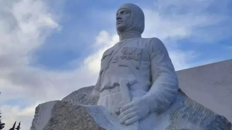 Նժդեհի արձանն իր տեղում է. որևէ այլ բան ասել չեմ կարող. Արցախի նախագահի խոսնակ